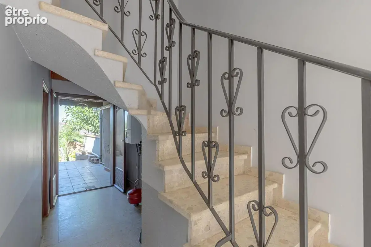 À vendre maison t5 de 88 m2 avec atelier à bouloc 31620 - photo 8