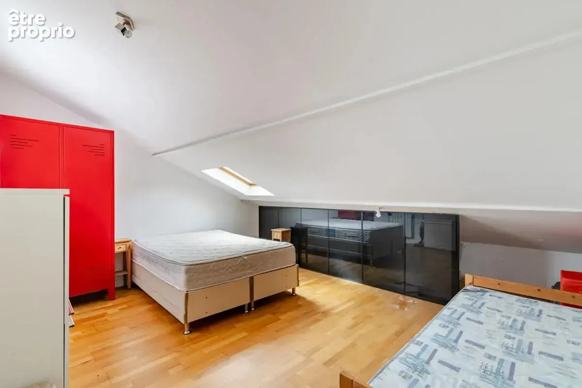 Maison de 4 pièces de 104 m² à Aulnay-sous-Bois - photo 9