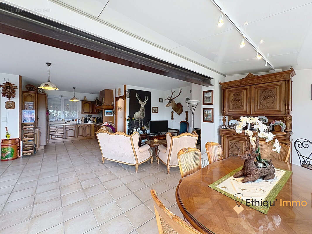 Maison 139 m² à Laferte-Sur-Aube  - photo 7