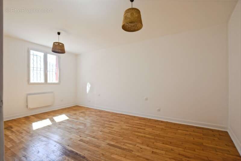 Appartement à FONTENAY-SOUS-BOIS