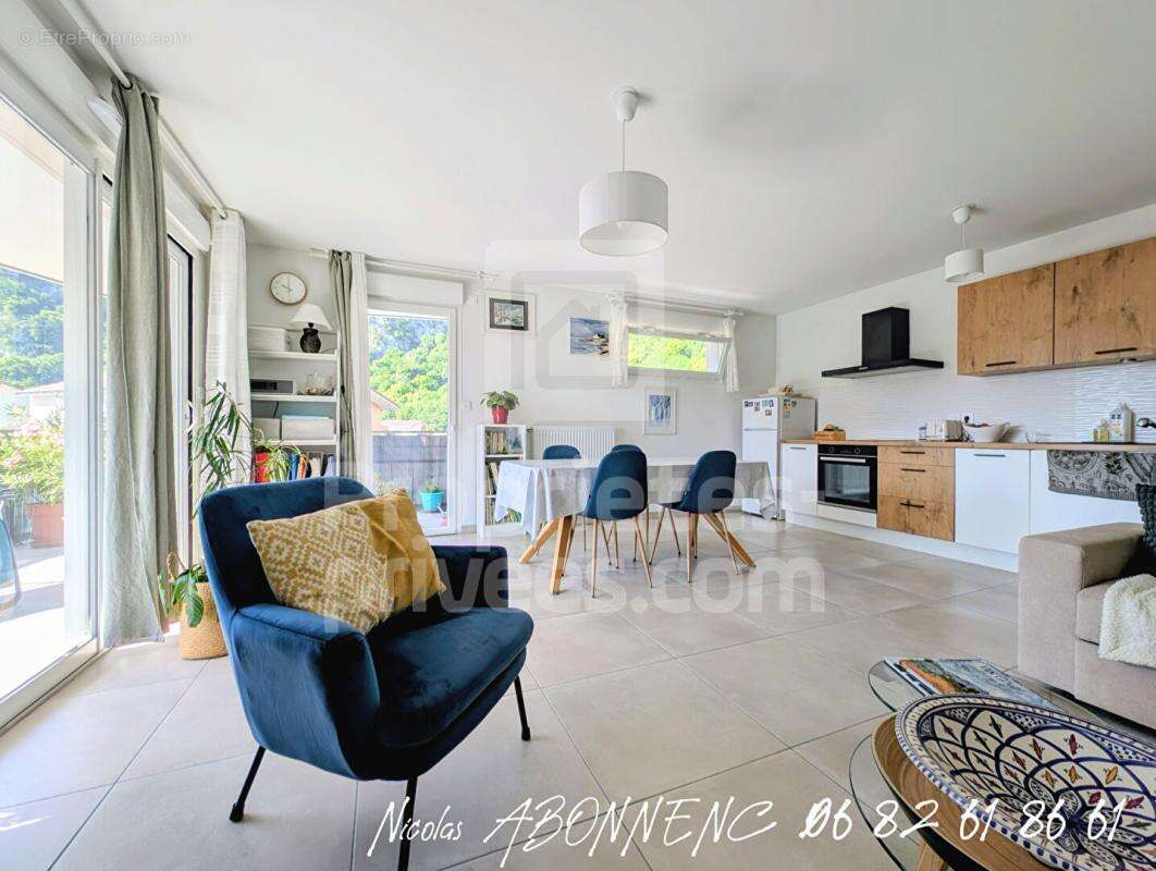 Appartement à SASSENAGE