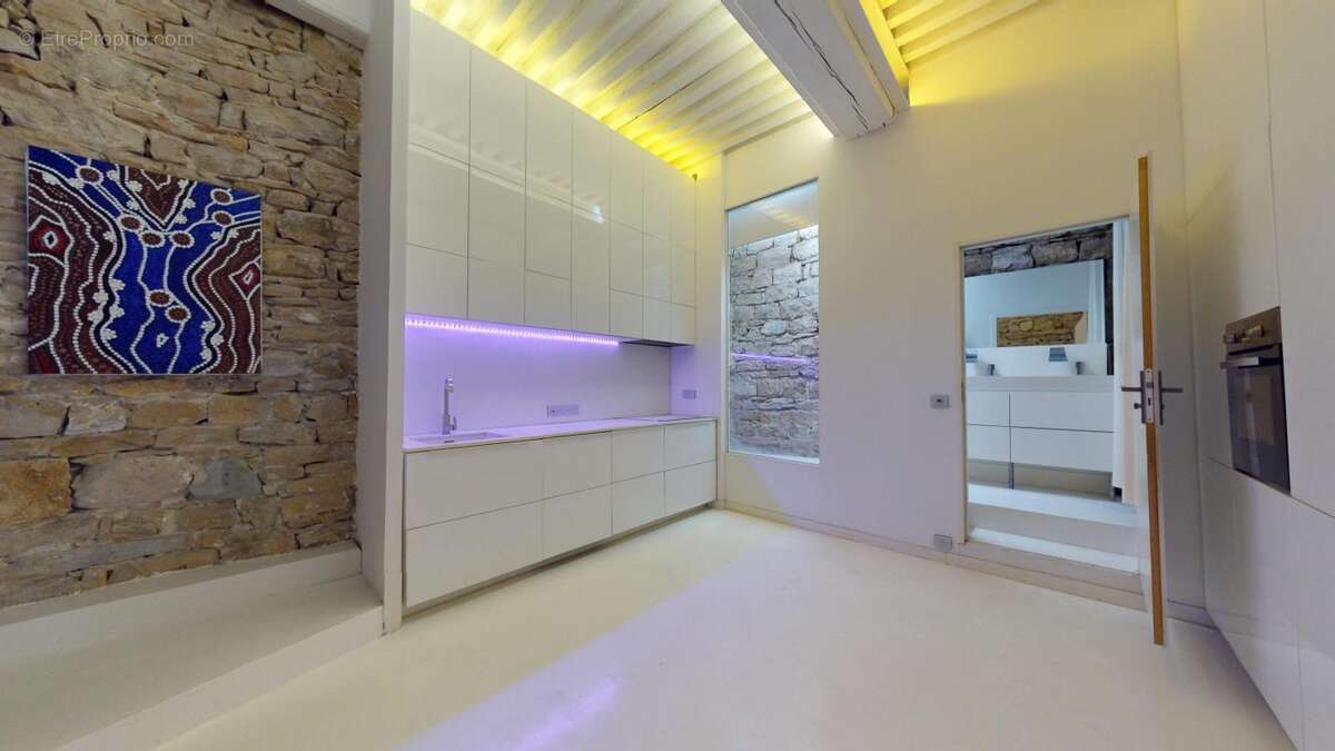 Appartement à LYON-1E