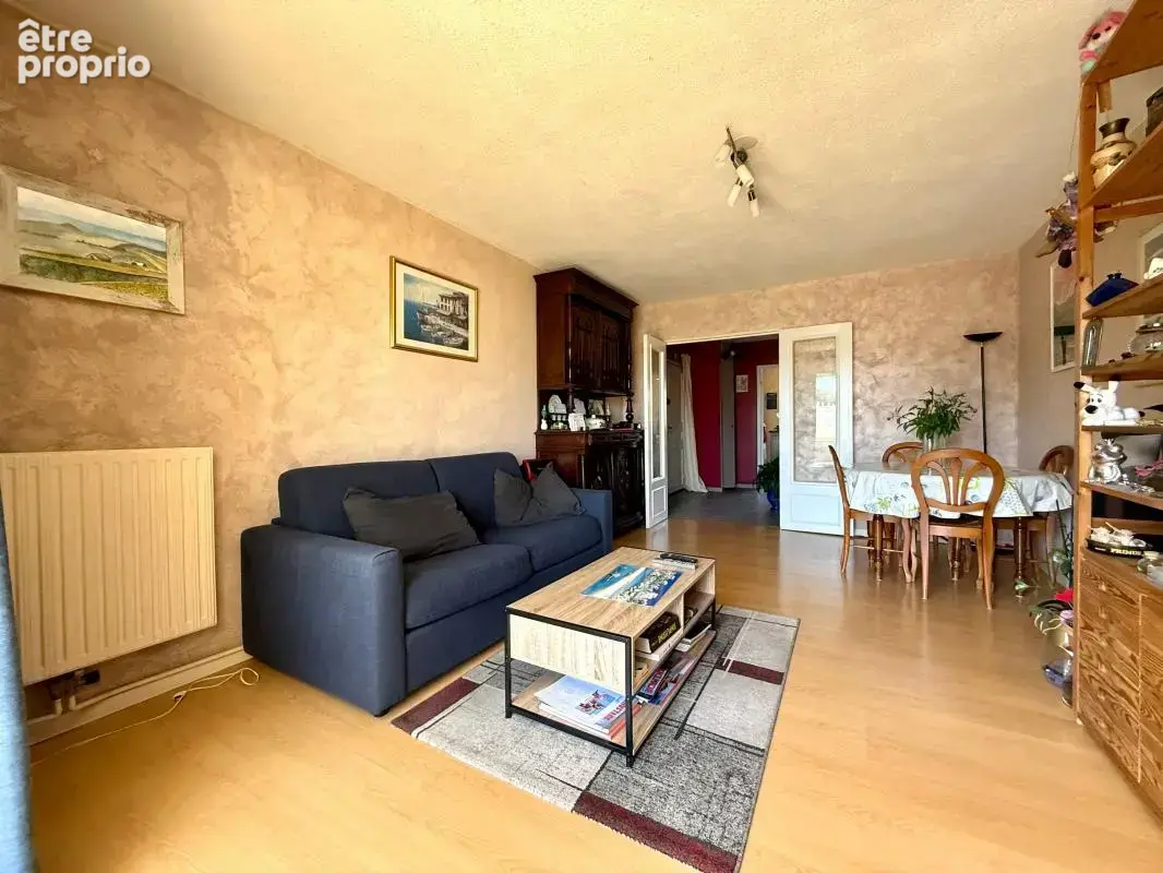  À VENDRE – 3 pièces traversant avec loggia plein sud à La Grande Motte !  - photo 2