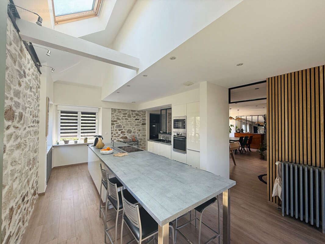 Maison Vitre 7 pièce(s) 167.98 m2 - photo 4