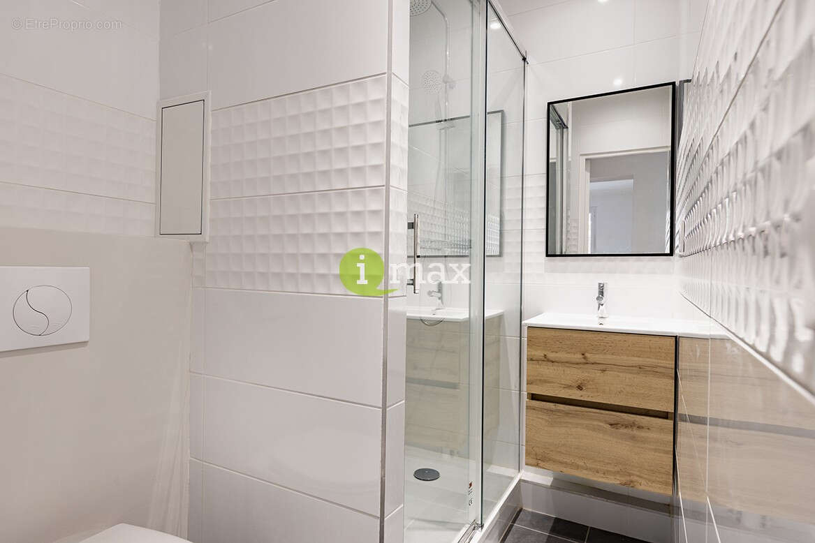 Appartement à CLICHY