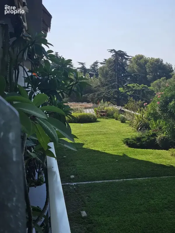 Spacieux appartement de 5 pièces avec un grand balcon aux « Résidences de l'Abbaye Roseland » - photo 8