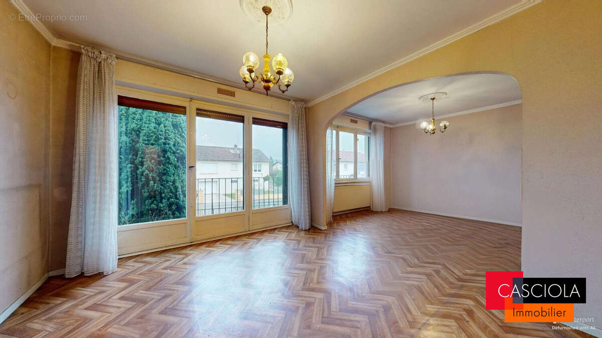 Maison à MOULINS-LES-METZ