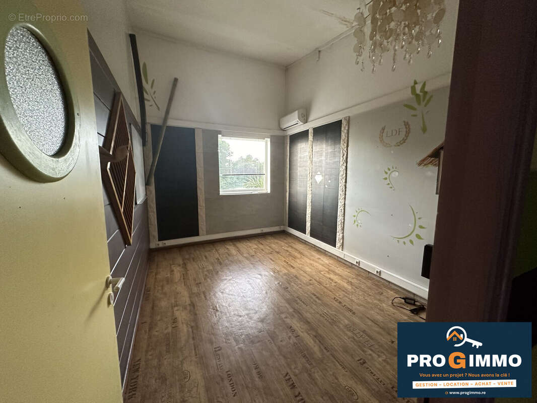 Commerce 179 m² à La Possession  - photo 6