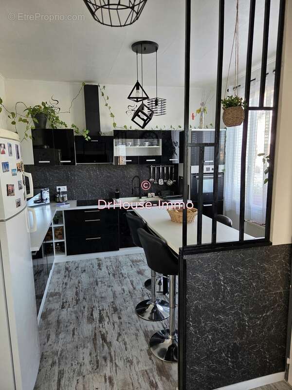 Maison à BELLERIVE-SUR-ALLIER