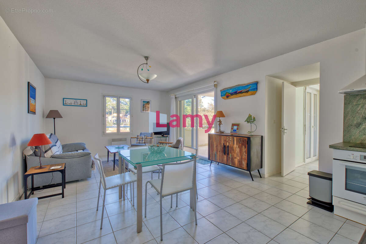 Appartement à MESCHERS-SUR-GIRONDE