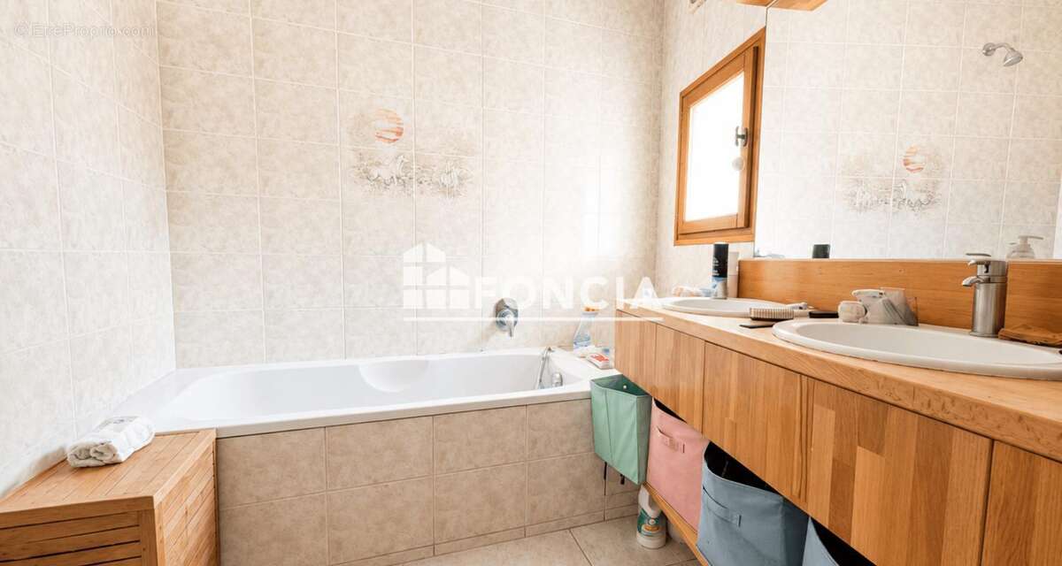 Appartement à GRASSE