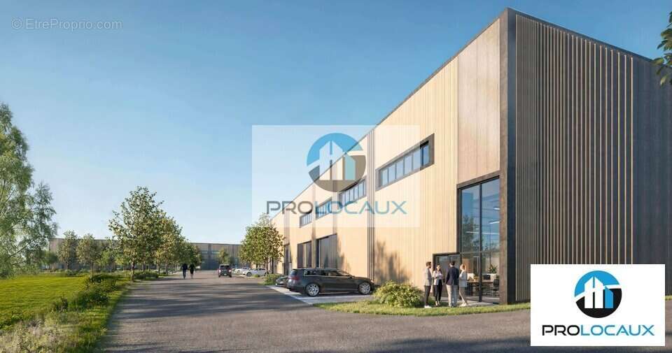 290 m² à Crepy-En-Valois  - photo 2