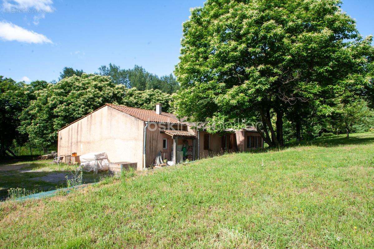 Maison de plain-pied avec terrain plat et arboré de 5 587 m² - photo 16