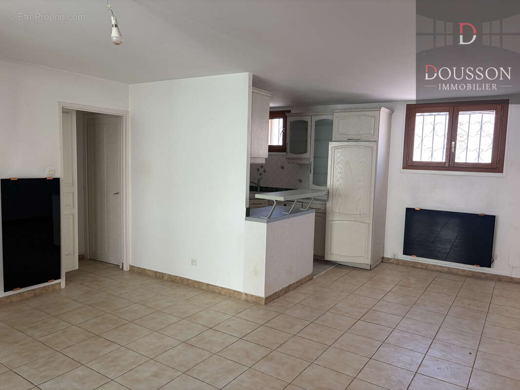 Appartement à UZES