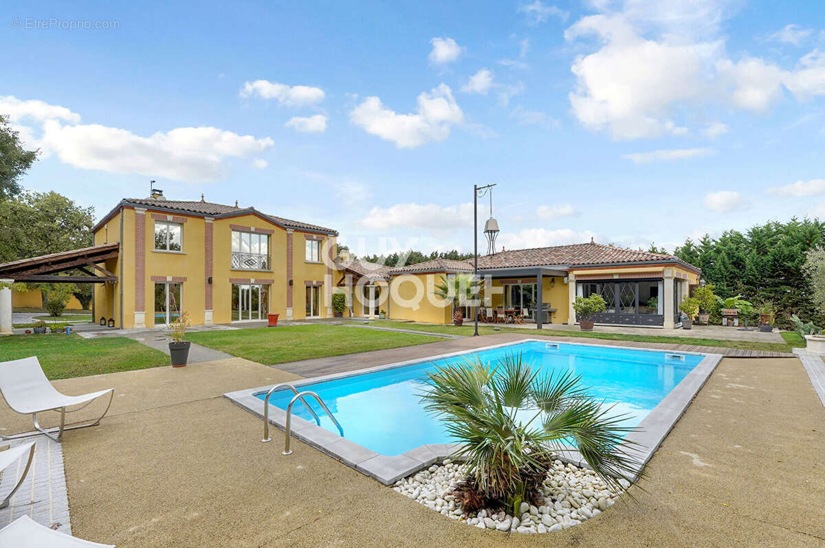 Maison à CASTELNAU-D&#039;ESTRETEFONDS