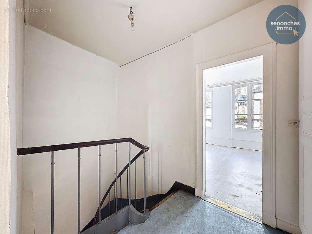 Maison de bourg à vendre à Brezolles (28270)  Charme, potentiel et emplacement privilégié - photo 15