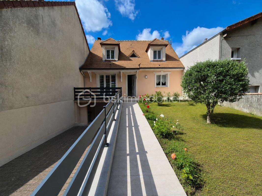 Maison à LA NORVILLE