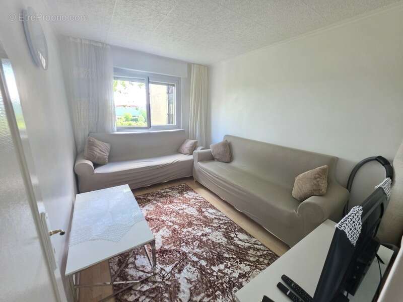 Appartement à vendre 5 pièces GRIGNY (91) - photo 8