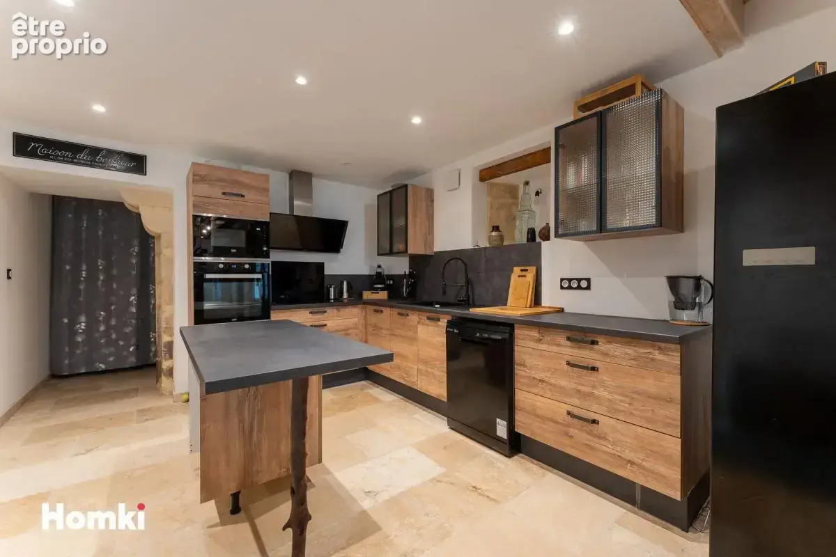 Maison de ville T5 de 123 m² à Beaucaire 30300 - photo 3