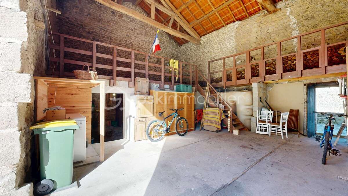 Corps de ferme de Type T6 de 160m² - photo 6