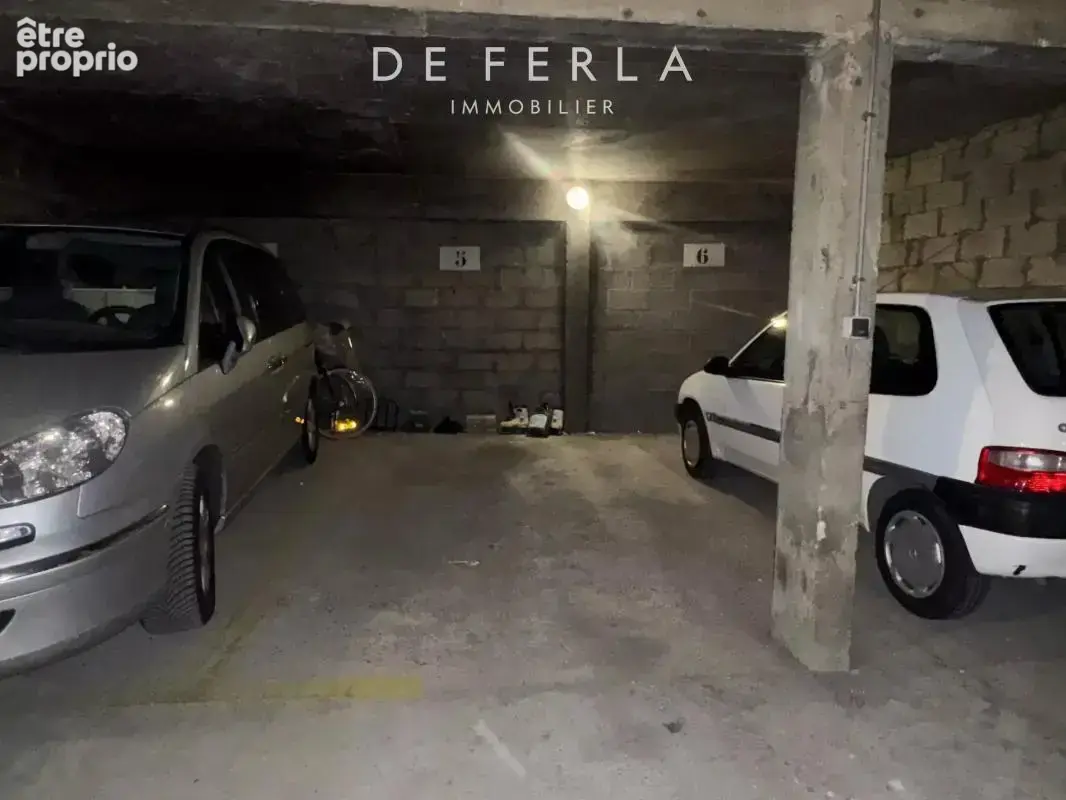 Parking à PARIS-14E