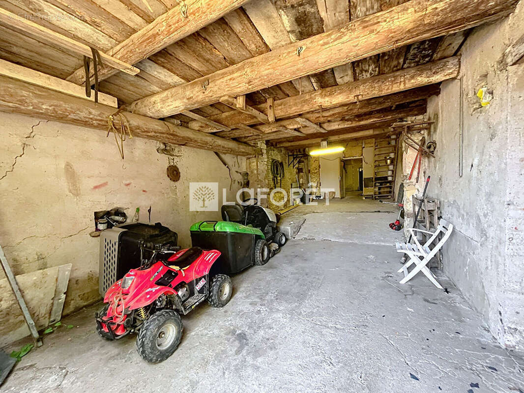 Maison de 195 m² avec 4 chambres - photo 16