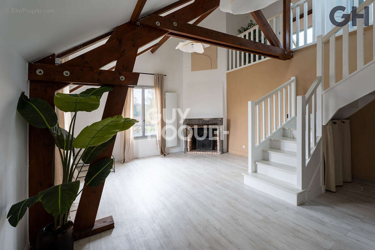 Appartement en duplex 3 pieces à soisy-sur-seine - photo 3