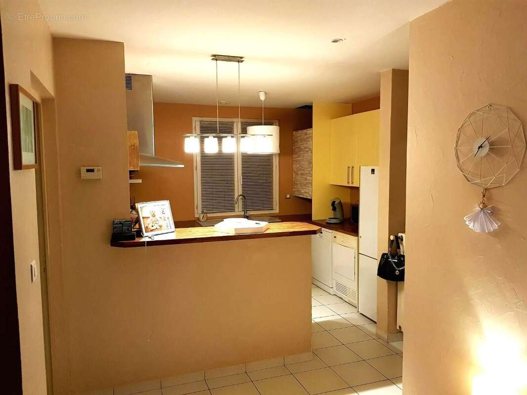 Appartement à ROMANS-SUR-ISERE