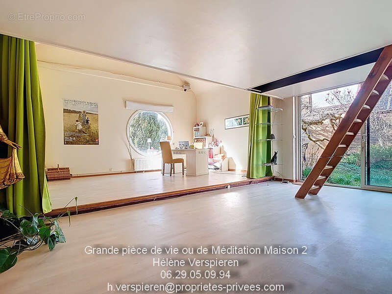 Maison à ROUFFIGNAC-SAINT-CERNIN-DE-REILHAC