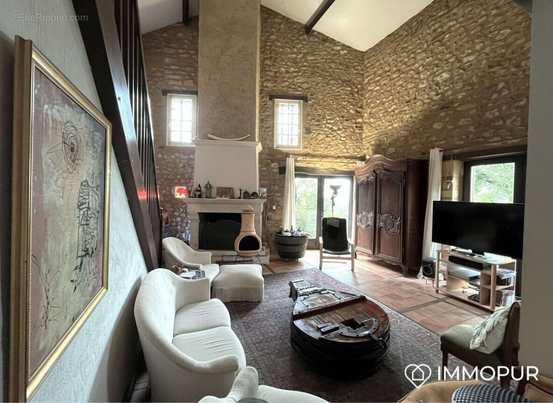 Maison à COUX-ET-BIGAROQUE