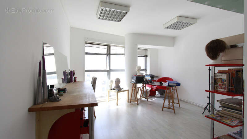 Commerce à PARIS-20E