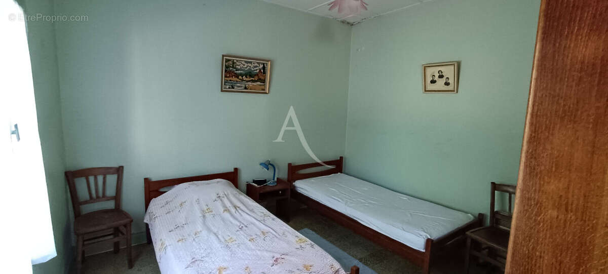 Maison à PORT-DES-BARQUES