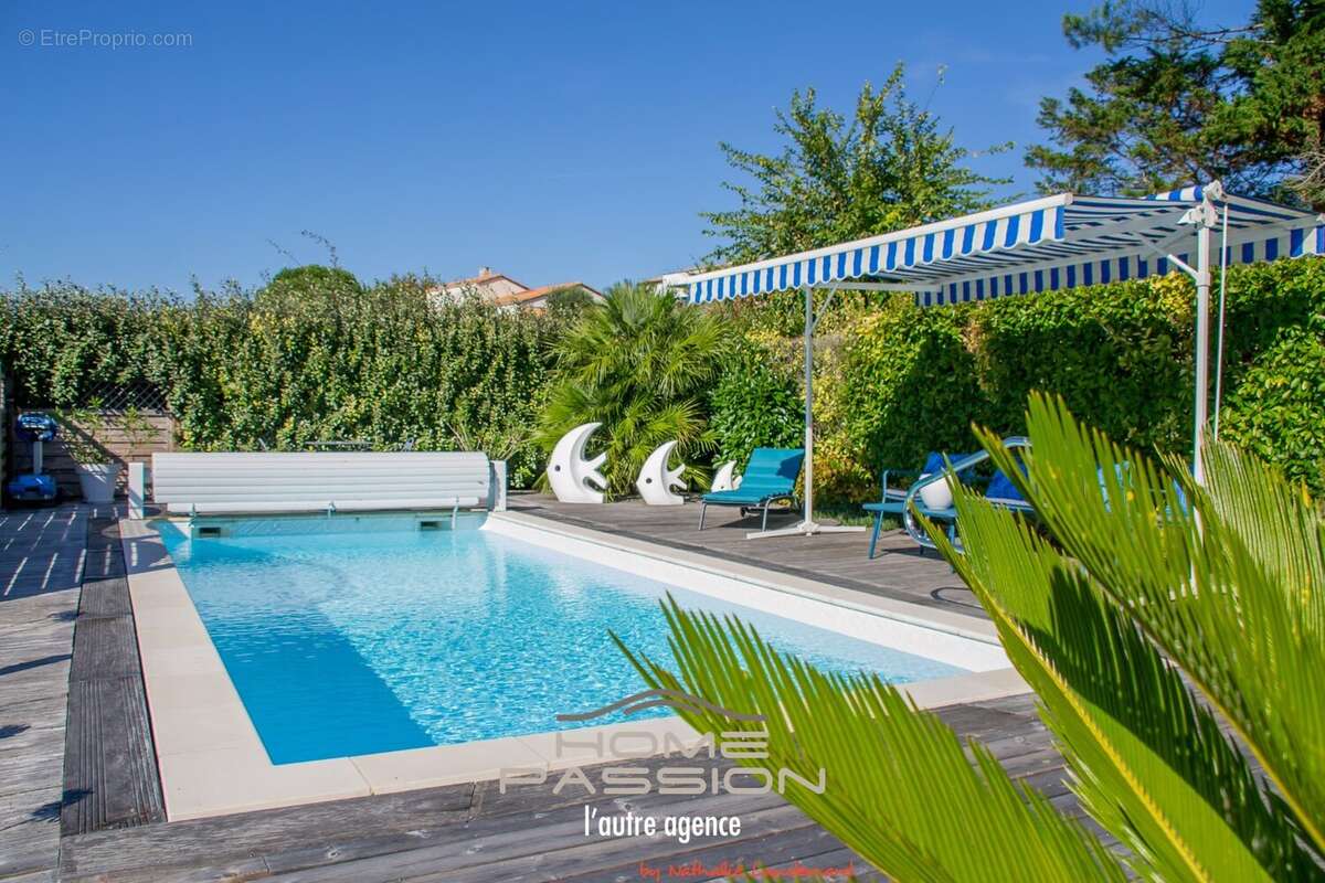 Maison à LES MATHES