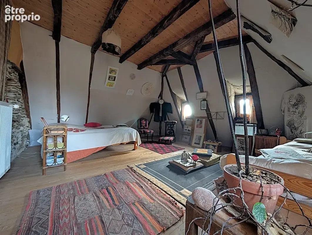 MAISON de caractère T5 + Dépendances + 5.3 ha - photo 12