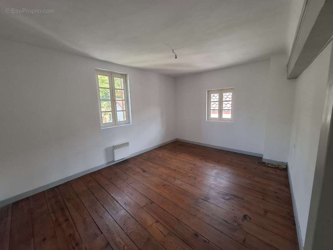 Appartement à AINHOA