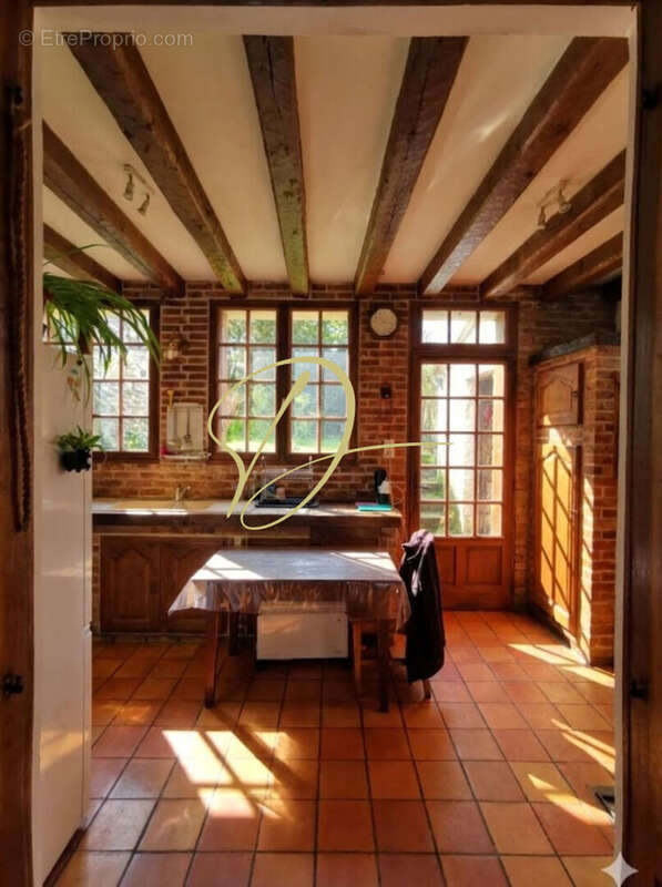 Maison à EPERNON