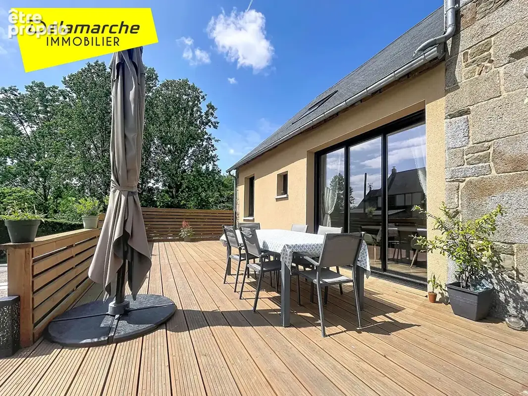A vendre  maison coup de coeur  à brécey  50370  maison 6 pièces avec terrain 2100 m² - photo 2