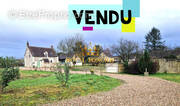 Maison à YZEURES-SUR-CREUSE
