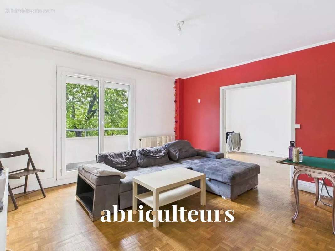 Appartement à PARIS-12E