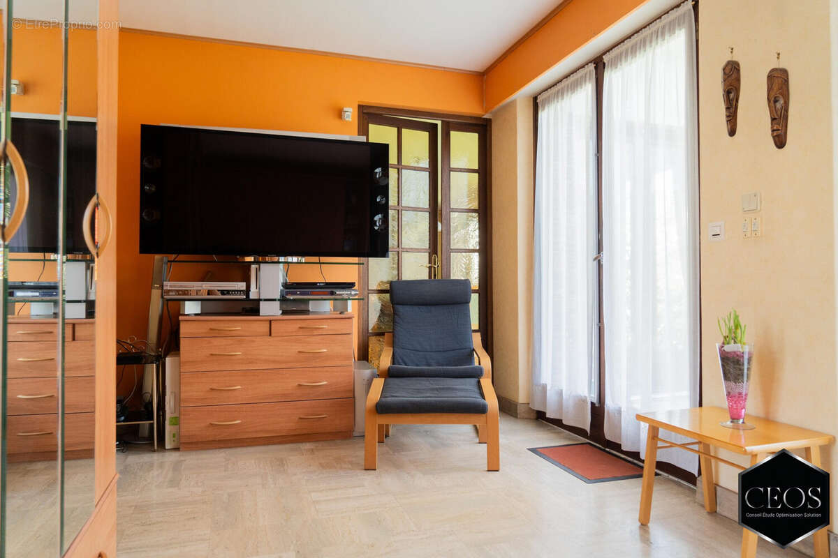 Maison à VITRY-SUR-SEINE