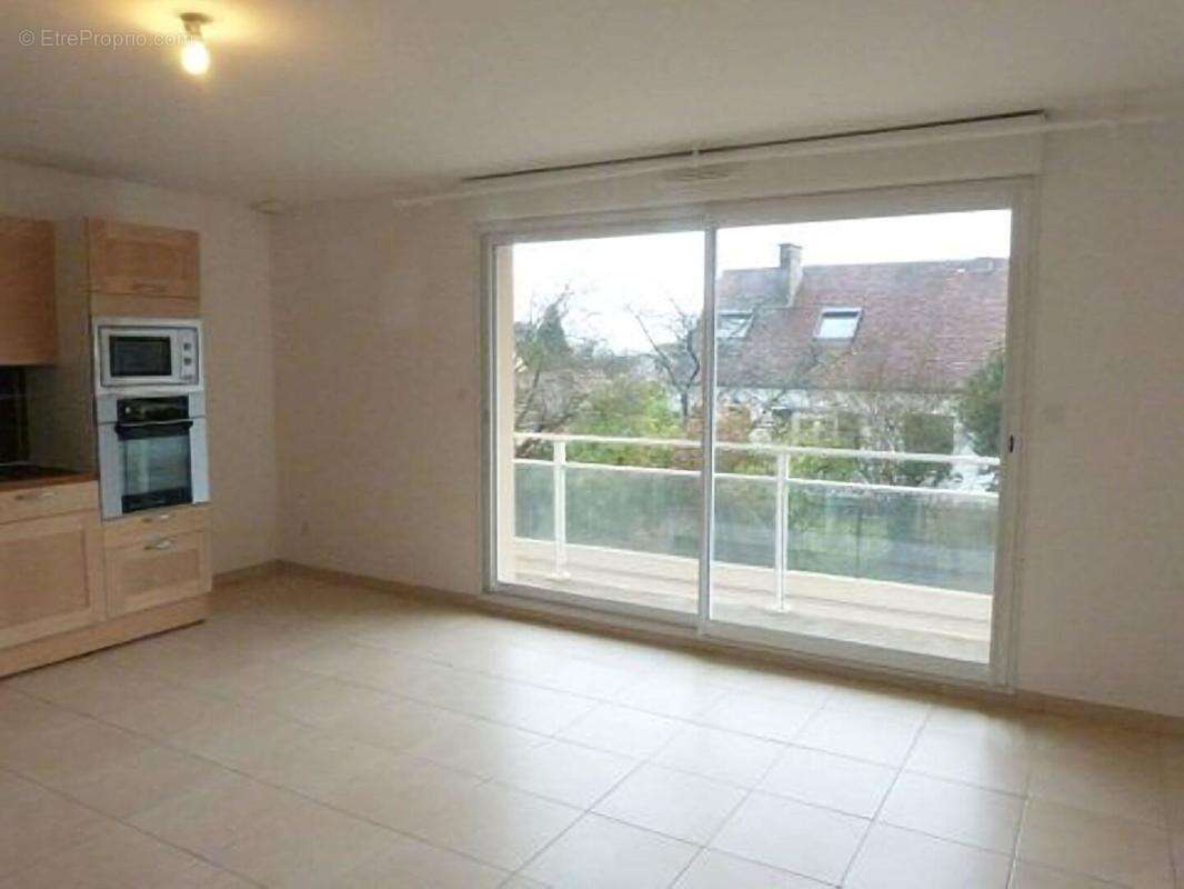 Appartement à MORET-SUR-LOING