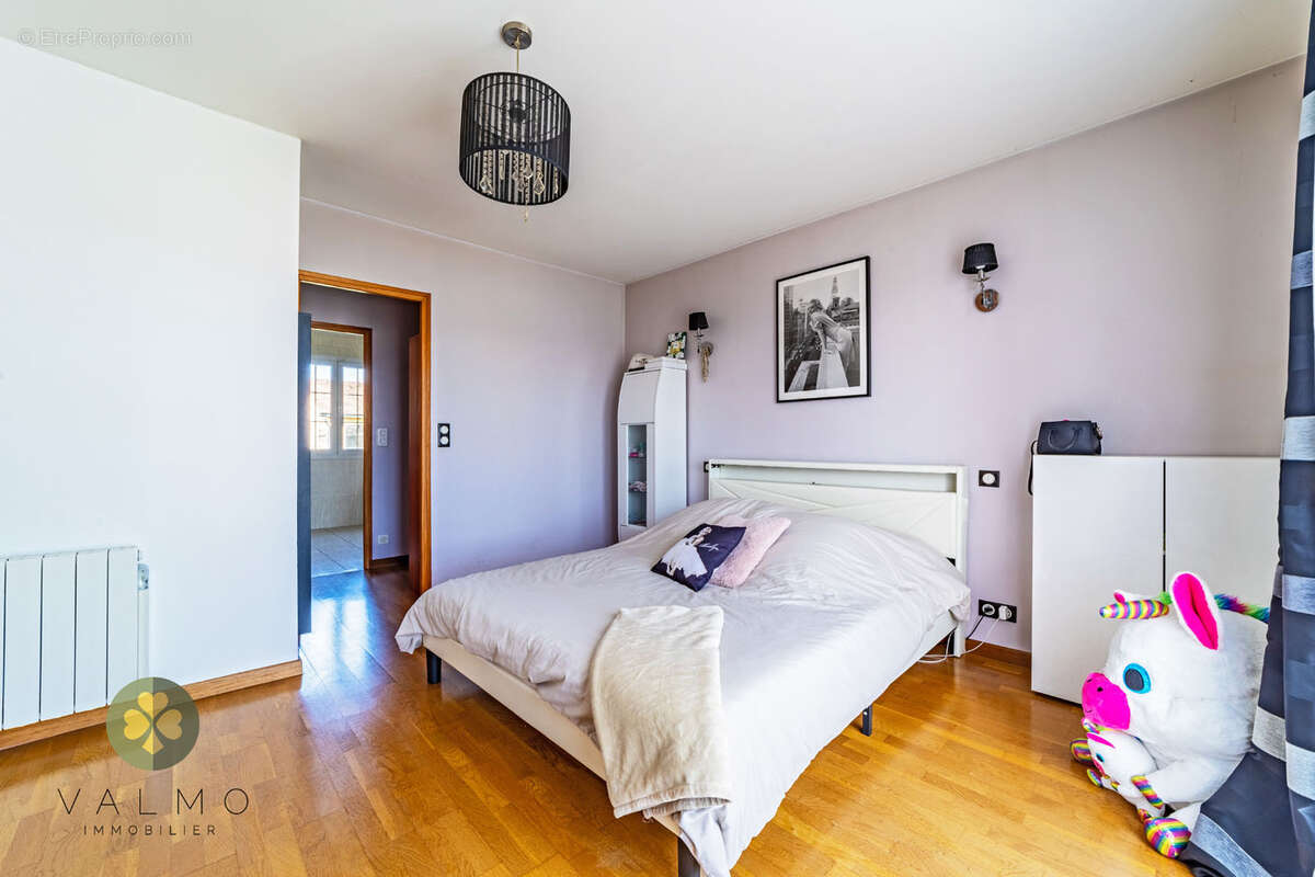 Maison à TACOIGNIERES