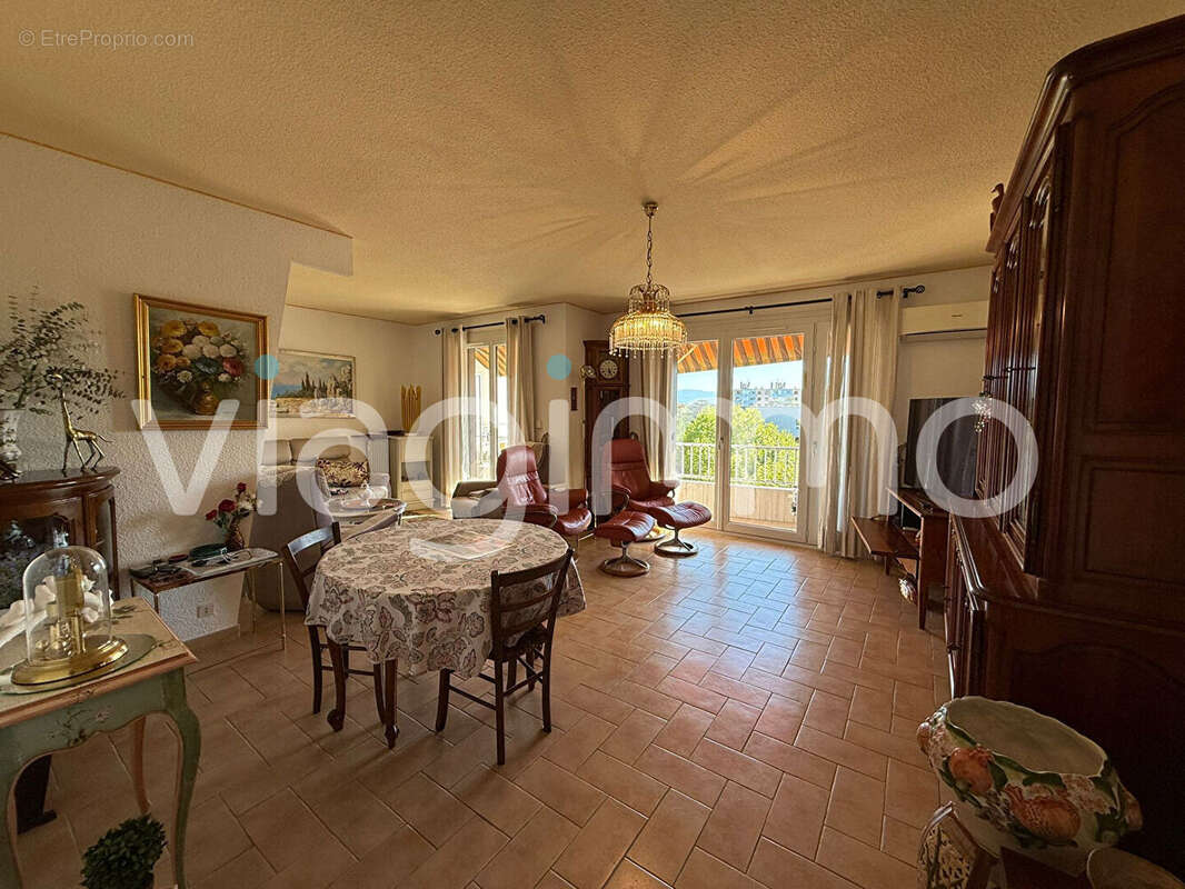 Appartement à ROMANS-SUR-ISERE