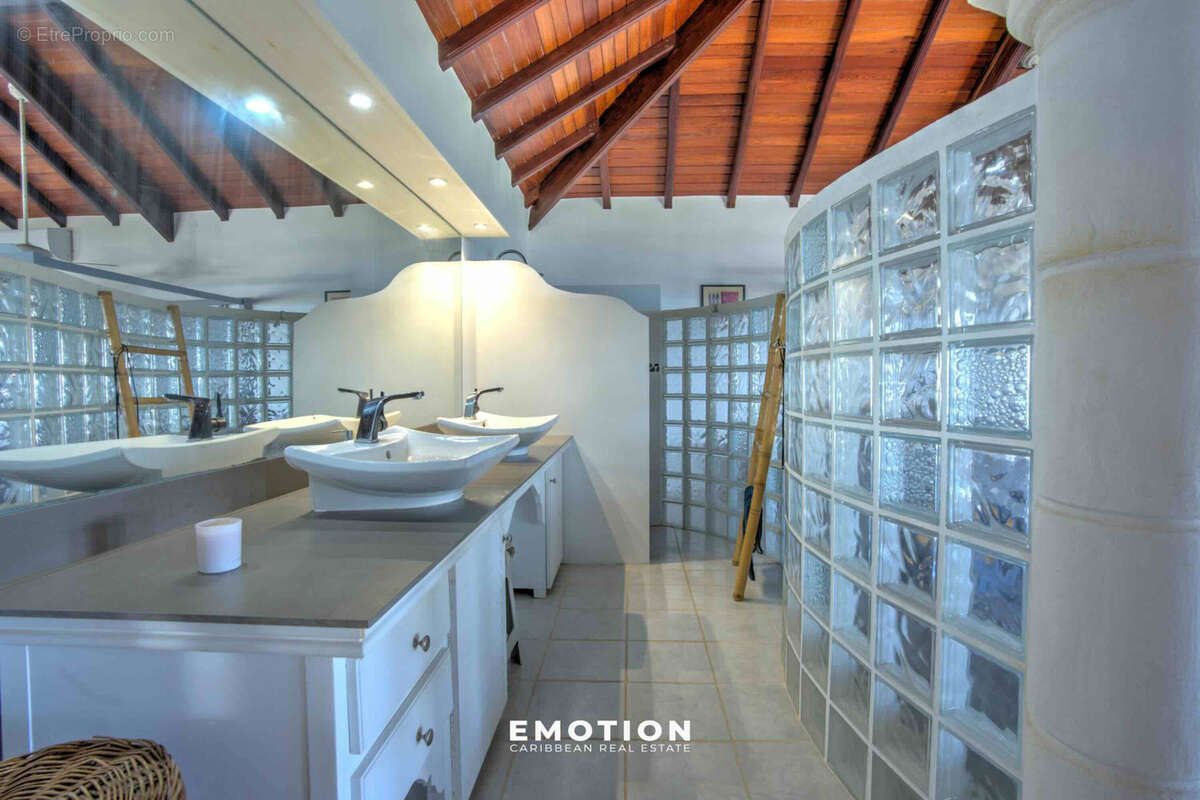 Maison à SAINT-MARTIN