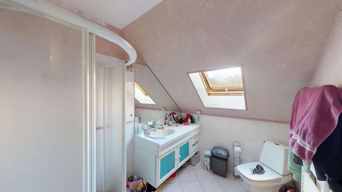 Maison à BEAUMONT-HAGUE