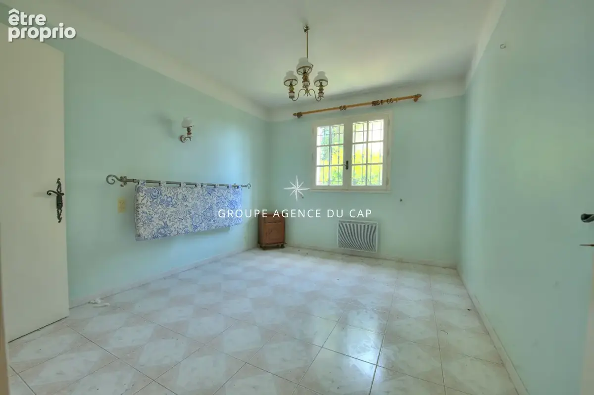 SOUS OFFRE Villa Saint Raphael 4 pièce(s) 138 m2 - photo 10