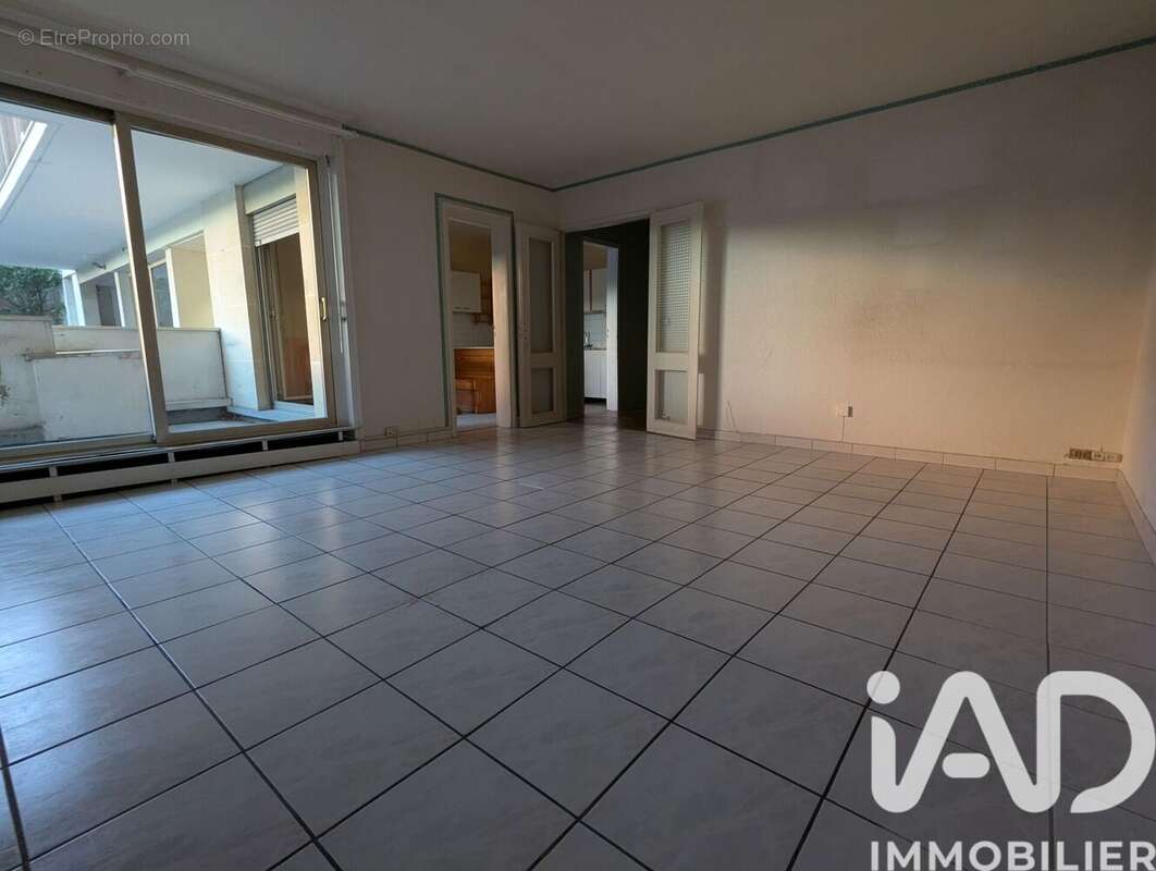 Photo 2 - Appartement à VERSAILLES