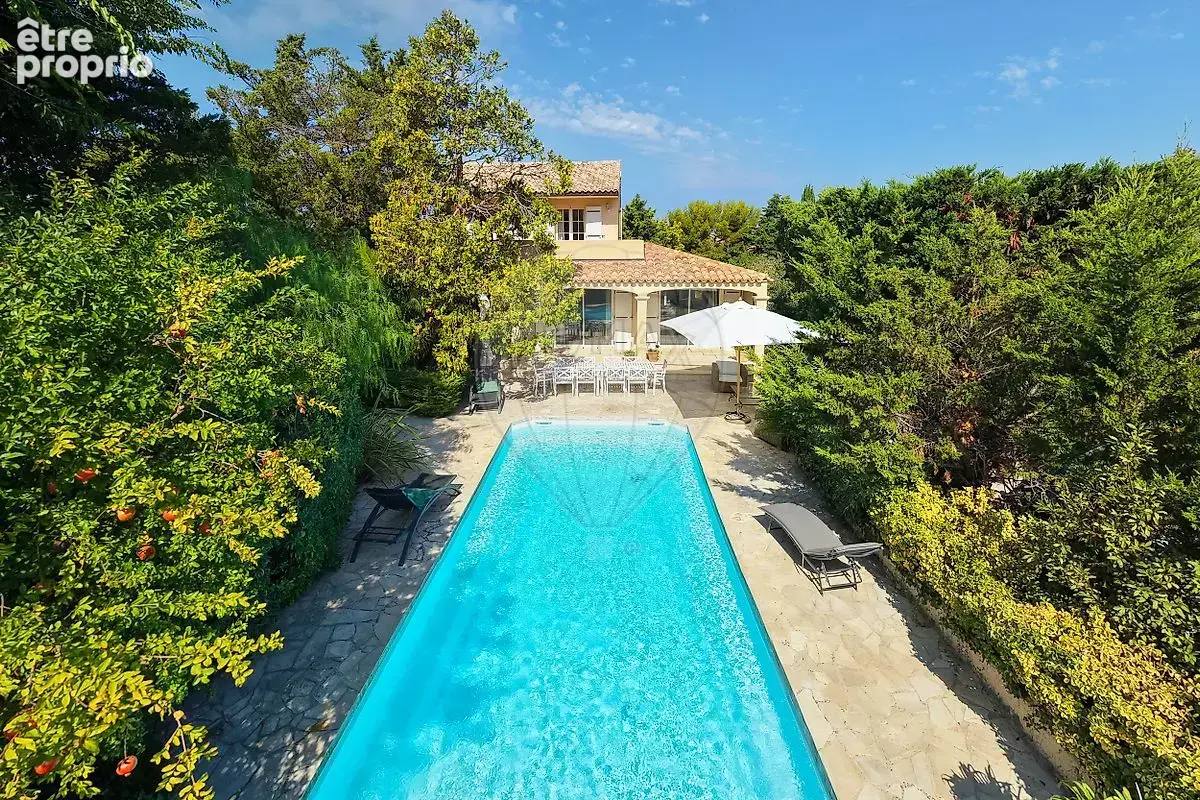 Photo Maison à Marseille-8e au prix de 1 790 000€