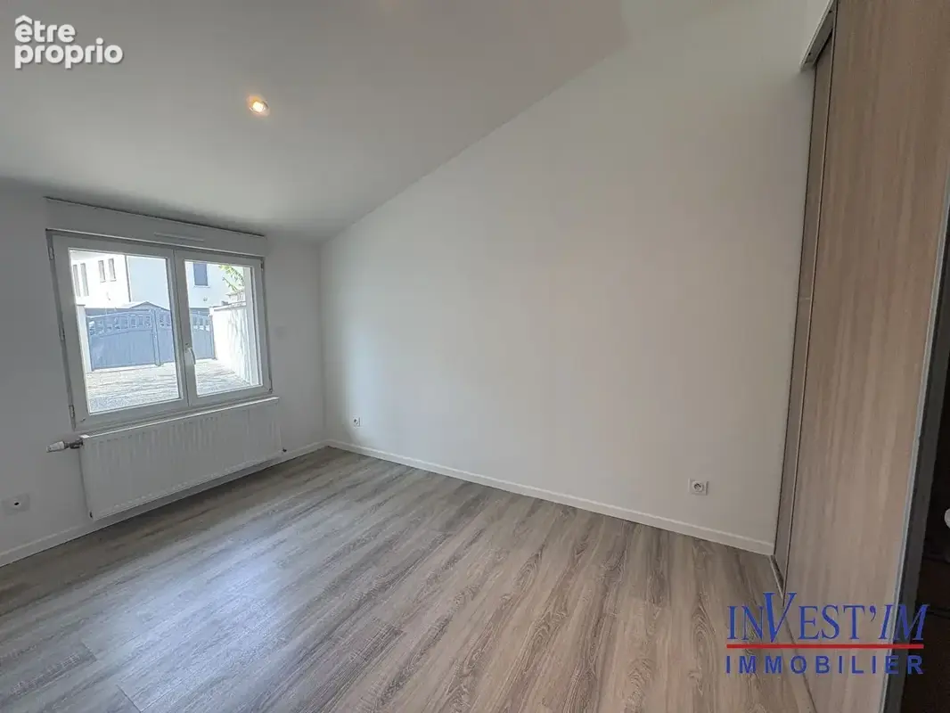 Maison plain pieds de 2011 + studio indépendant - photo 9