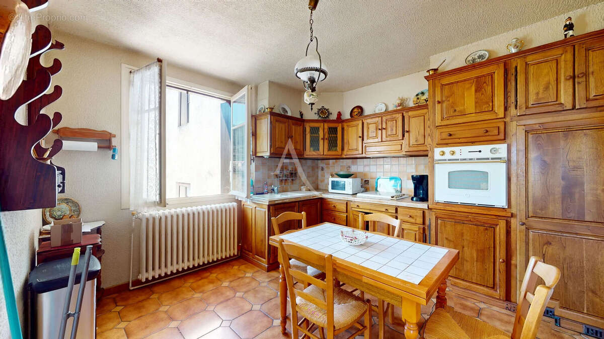 Maison à COUIZA
